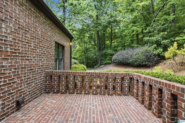 911 VELMONT LANE, Homewood, AL 35226