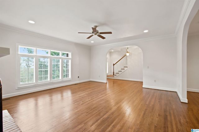 911 VELMONT LANE, Homewood, AL 35226