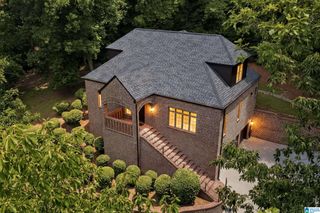 911 VELMONT LANE, Homewood, AL 35226