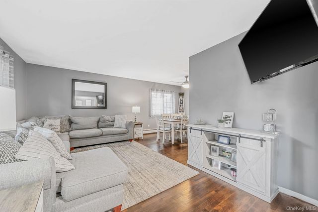 129 Shinnecock Avenue, Mastic, NY 11950