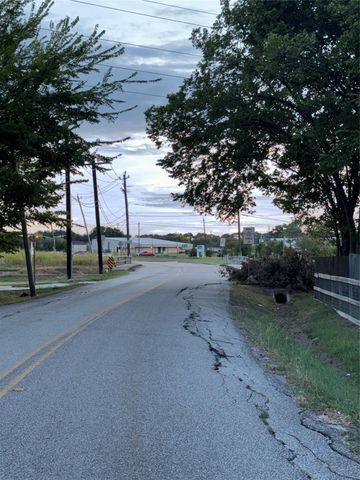 1138 B Llano Street, Pasadena, TX 77504