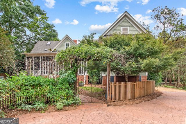 358 Pine Street, Madison, GA 30650