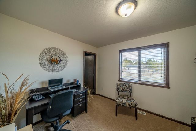 1816 Spruce Grove Trail, Detroit Lakes, MN 56501