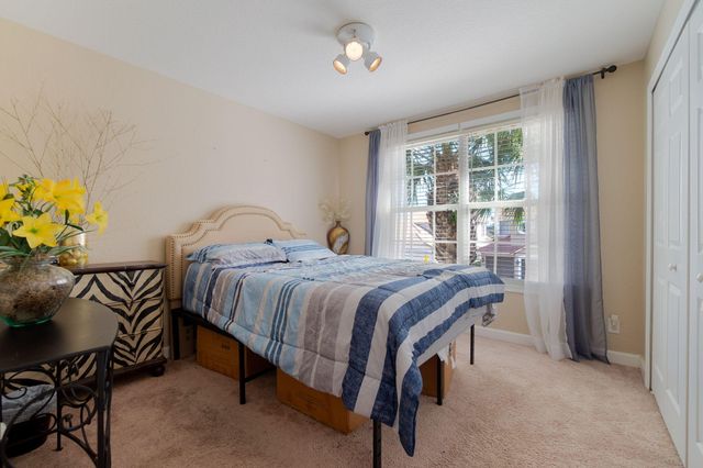 3887 Hamilton Key, West Palm Beach, FL 33411