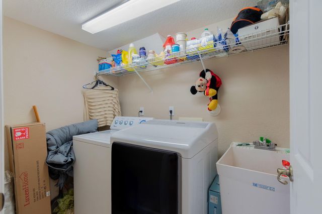 3887 Hamilton Key, West Palm Beach, FL 33411