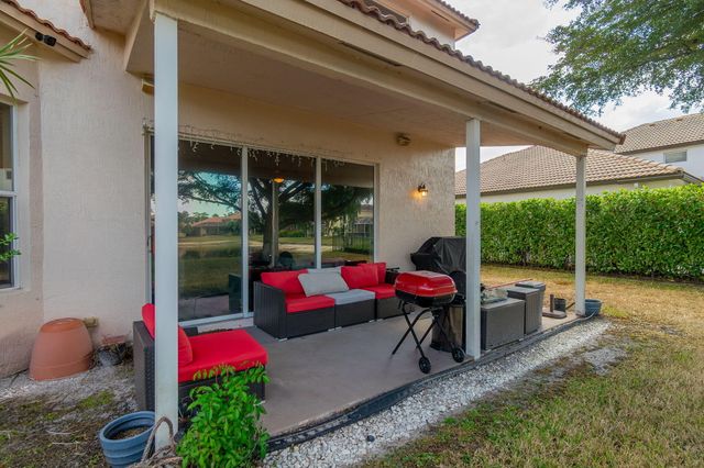 3887 Hamilton Key, West Palm Beach, FL 33411