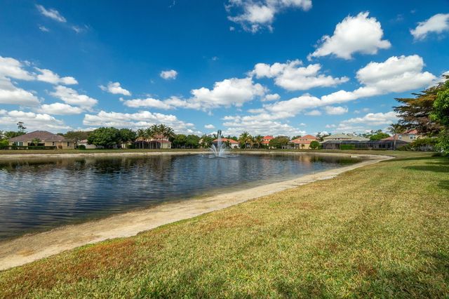 3887 Hamilton Key, West Palm Beach, FL 33411