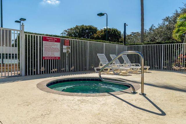 3887 Hamilton Key, West Palm Beach, FL 33411