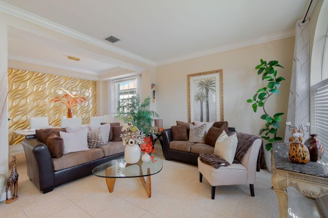 3887 Hamilton Key, West Palm Beach, FL 33411