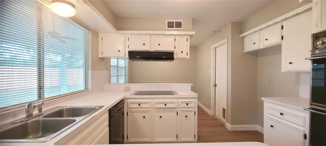 10635 Tenneta Drive, Houston, TX 77099