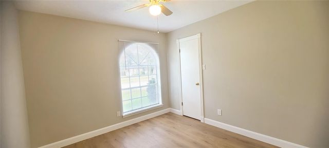 10635 Tenneta Drive, Houston, TX 77099