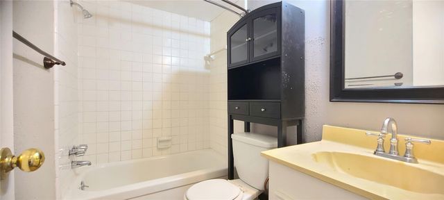 10635 Tenneta Drive, Houston, TX 77099