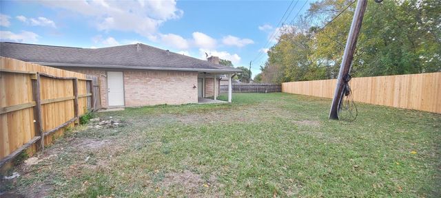 10635 Tenneta Drive, Houston, TX 77099