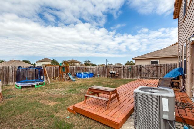 1524 Treeta TRL, Kyle, TX 78640