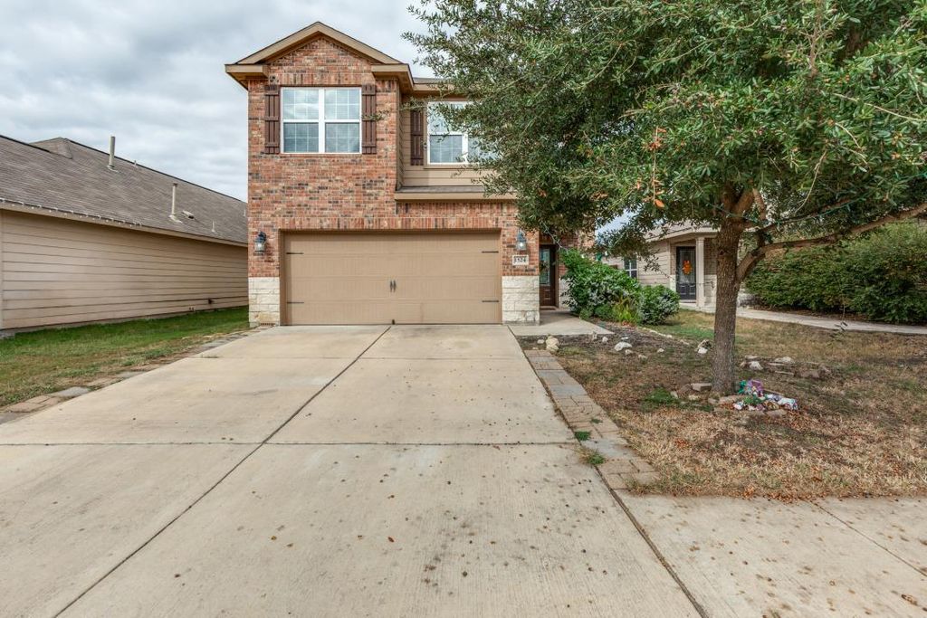 1524 Treeta TRL, Kyle, TX 78640