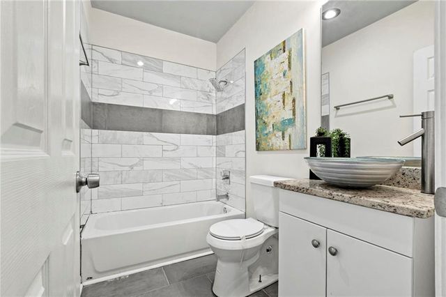 897 Lawton SW Street, Atlanta, GA 30310