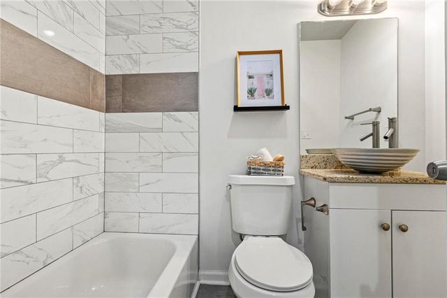 897 Lawton SW Street, Atlanta, GA 30310