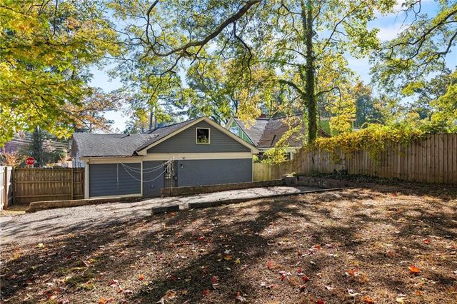 897 Lawton SW Street, Atlanta, GA 30310