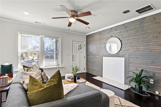 897 Lawton SW Street, Atlanta, GA 30310