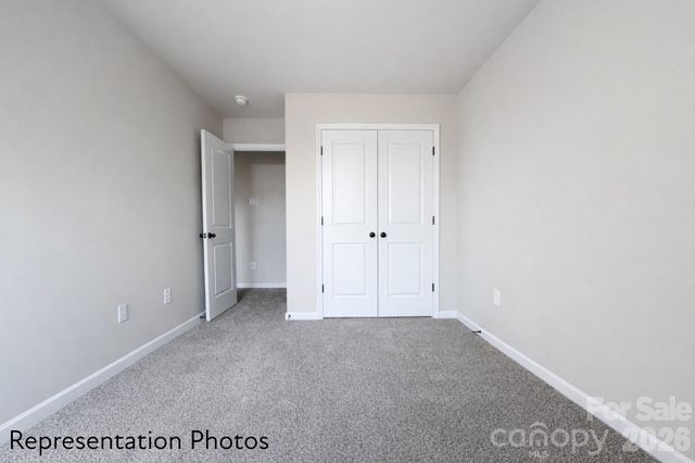 5933 Wallace Avenue, Charlotte, NC 28227