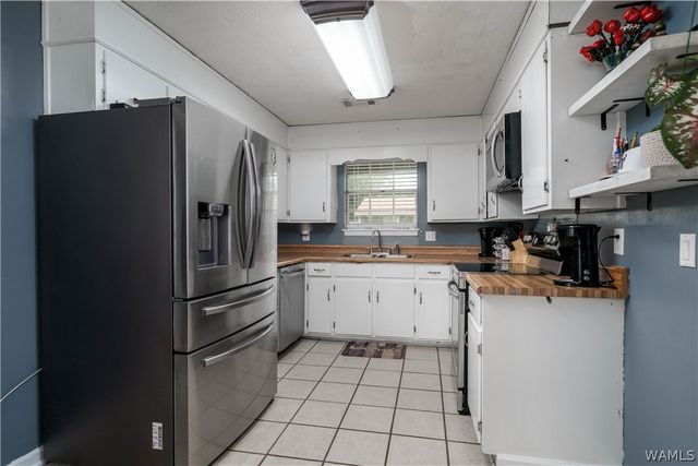 14000 Arrowhead Loop, Tuscaloosa, AL 35405