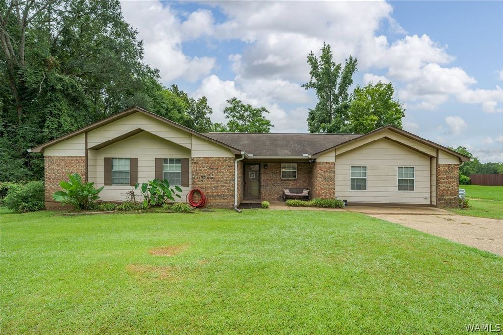 14000 Arrowhead Loop, Tuscaloosa, AL 35405