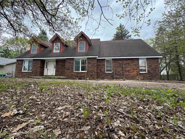 3944 Lone Road, Freeland, MI 48623