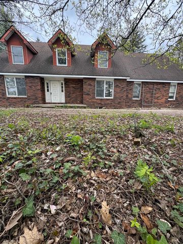 3944 Lone Road, Freeland, MI 48623
