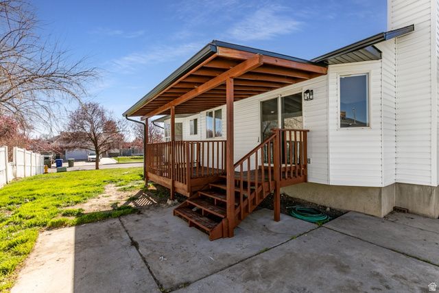 1634 N FERNLEAF ST, Salt Lake City, UT 84116