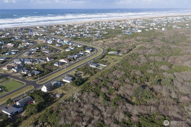 1224 E Ocean Shores Boulevard, Ocean Shores, WA 98569