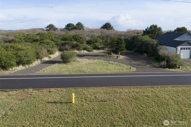 1224 E Ocean Shores Boulevard, Ocean Shores, WA 98569