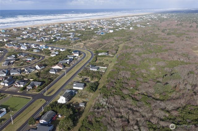 1224 E Ocean Shores Boulevard, Ocean Shores, WA 98569