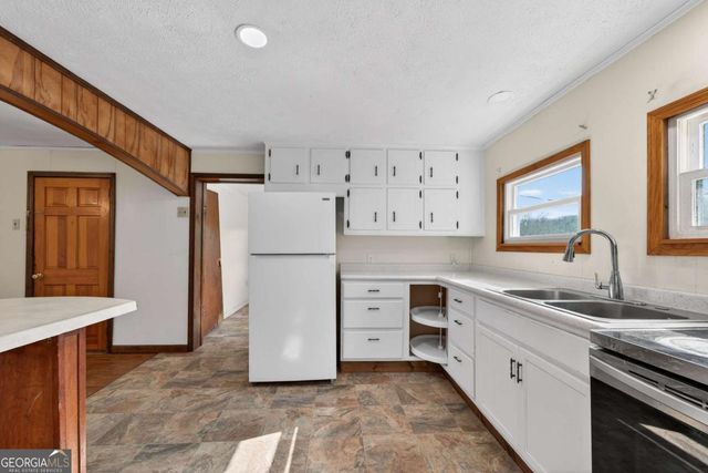 19 Scenic Heights Drive, Blue Ridge, GA 30513