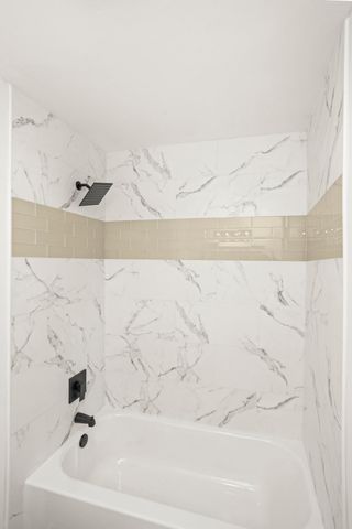 3325 Curtis Hill Ct, Nashville, TN 37218