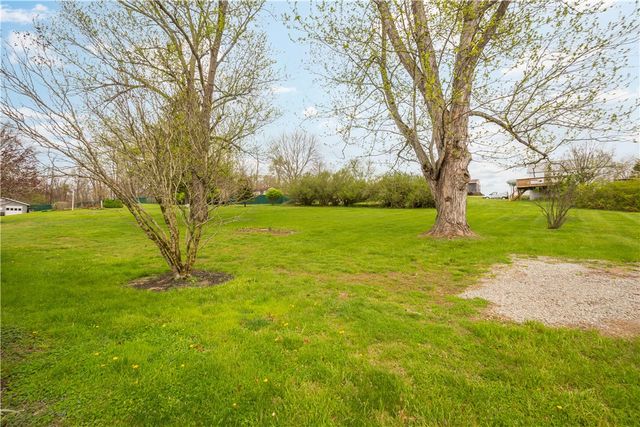 30 Evans Road, Fallowfield Twp, PA 15022