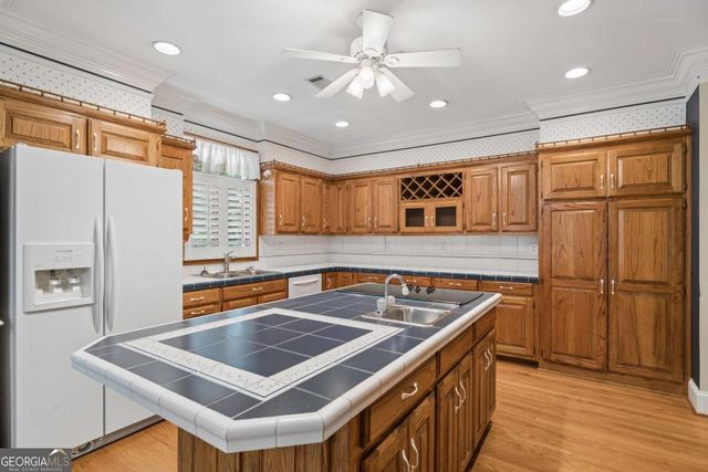 4957 Chedworth Drive, Smoke Rise, GA 30087
