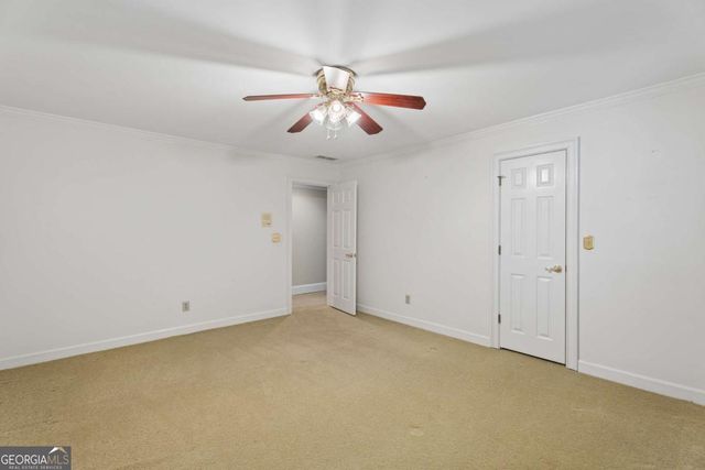 4957 Chedworth Drive, Smoke Rise, GA 30087