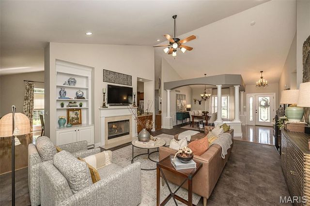 233 Fox Haven Drive, O'fallon, MO 63368