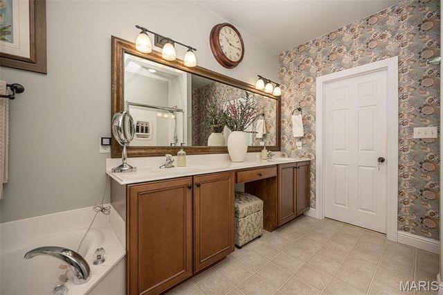 233 Fox Haven Drive, O'fallon, MO 63368
