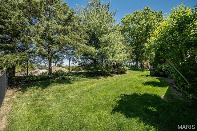 233 Fox Haven Drive, O'fallon, MO 63368