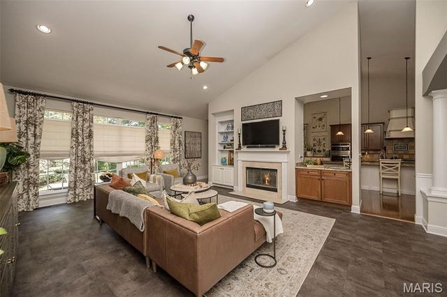 233 Fox Haven Drive, O'fallon, MO 63368