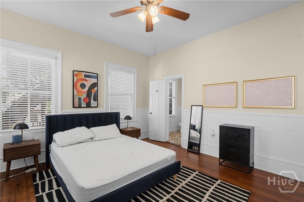 Image 14 of property listing at 303 W Park Avenue D, Savannah, GA 31401