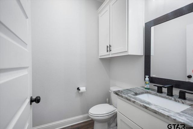 11179 CR 2183, Whitehouse, TX 75791