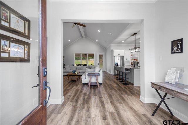 11179 CR 2183, Whitehouse, TX 75791