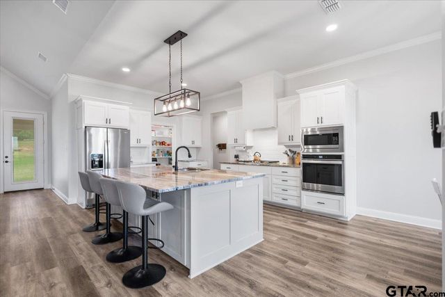 11179 CR 2183, Whitehouse, TX 75791