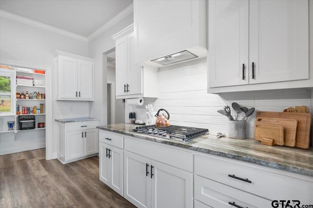 11179 CR 2183, Whitehouse, TX 75791