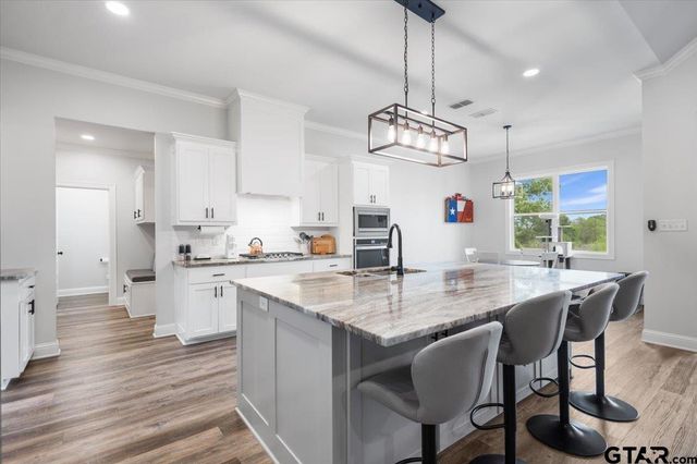 11179 CR 2183, Whitehouse, TX 75791