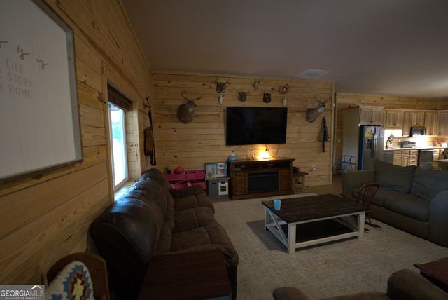 2170 Fork Creek Road, Bowman, GA 30624