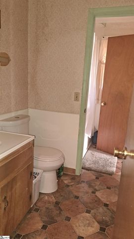 707 Staunton Bridge Road, Greenville, SC 29611