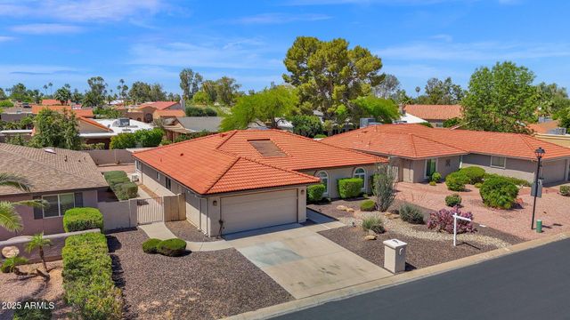 25644 S HOWARD Drive, Sun Lakes, AZ 85248